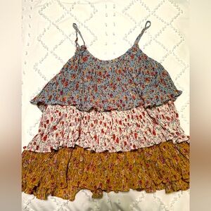 Entro Boho Ruffle Tank Top Size Small